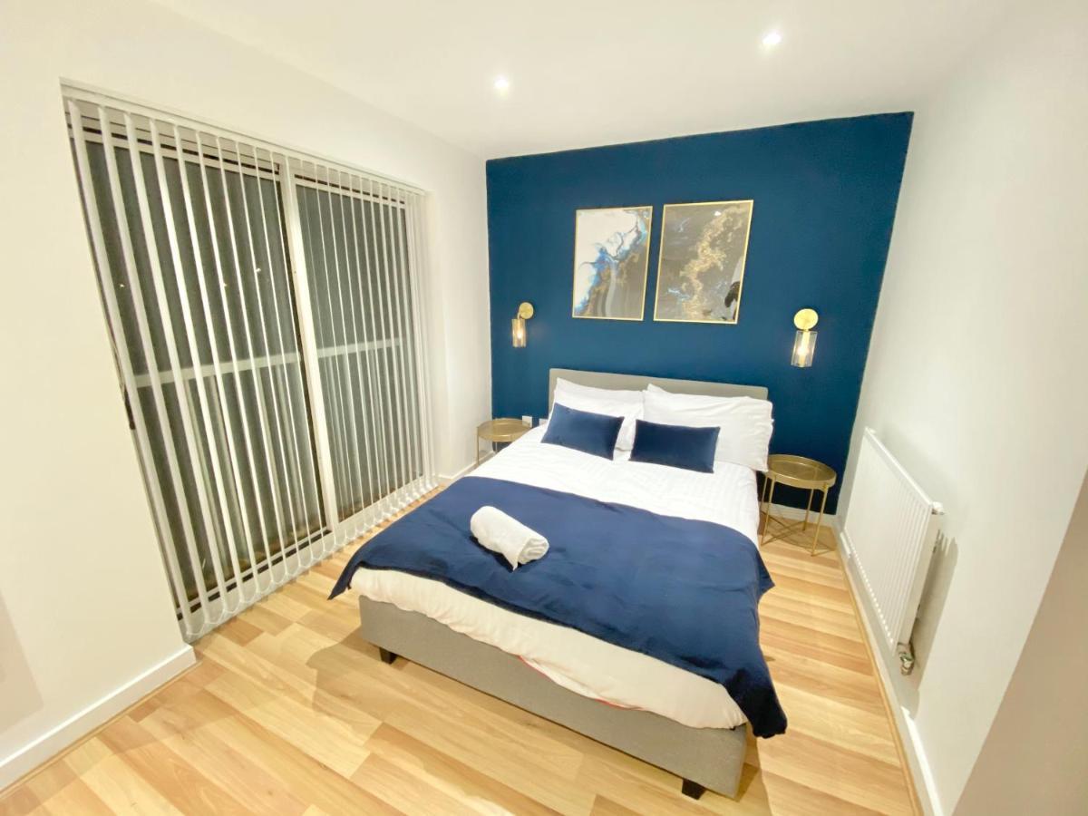 Large 5-Bed City Centre Townhouse With Secure Parking 曼彻斯特 外观 照片